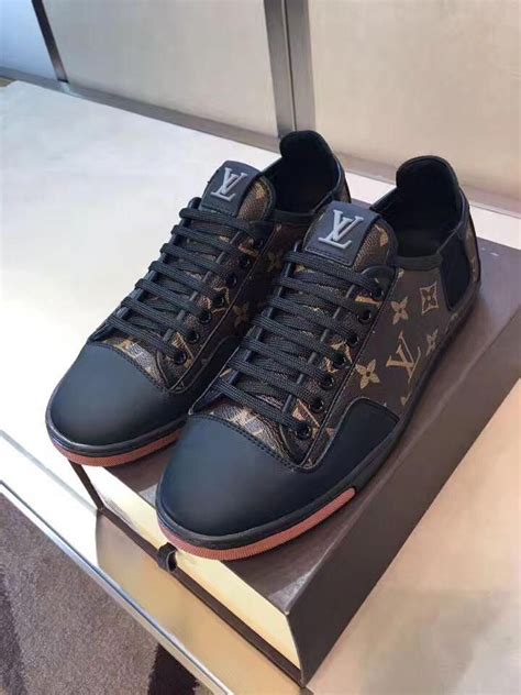 lv schoenen rood|All Shoes Collection for Men .